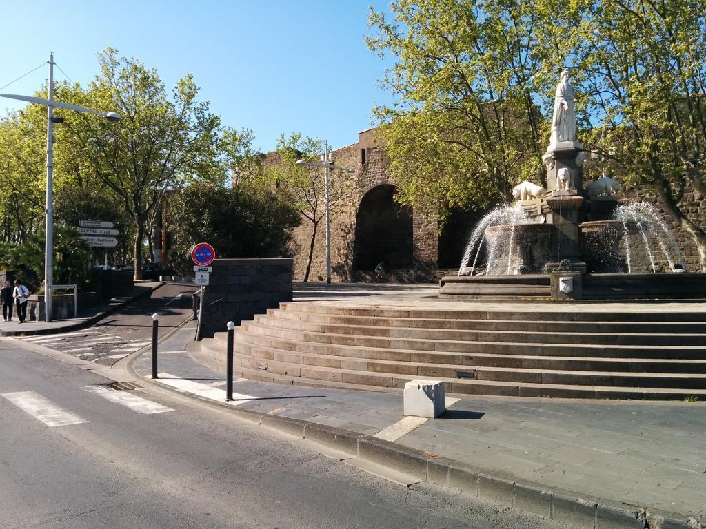 Hotel Araur Agde Bagian luar foto