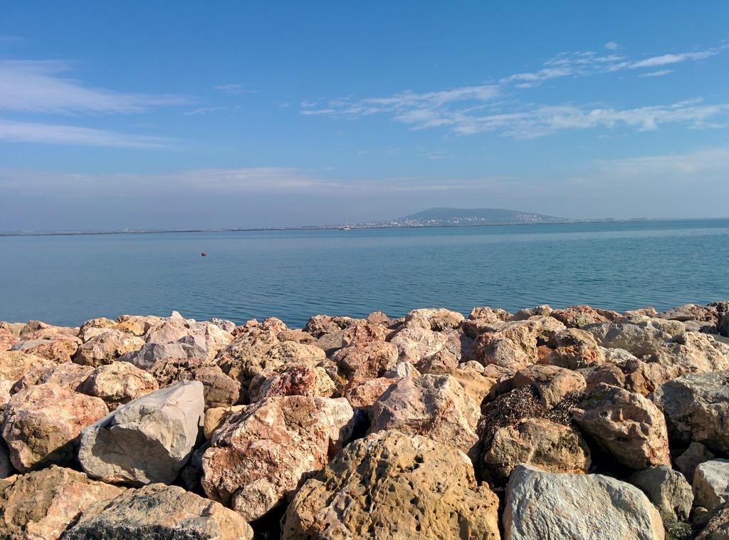 Hotel Araur Agde Bagian luar foto