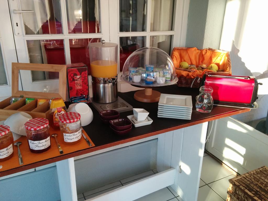 Hotel Araur Agde Bagian luar foto