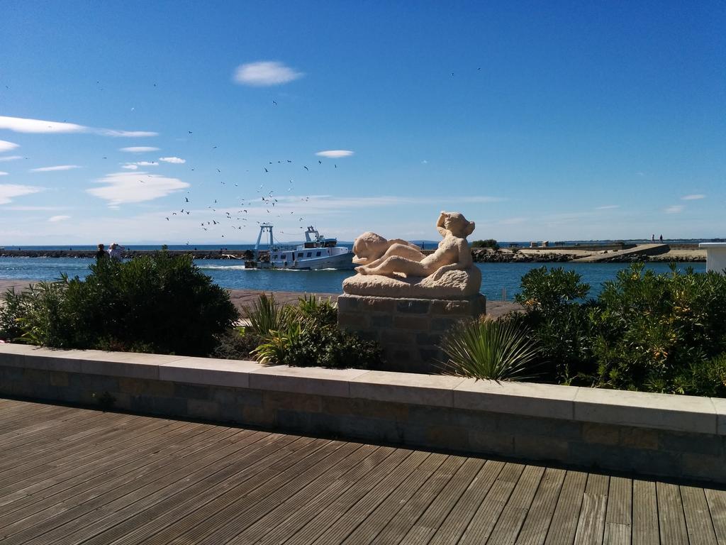 Hotel Araur Agde Bagian luar foto