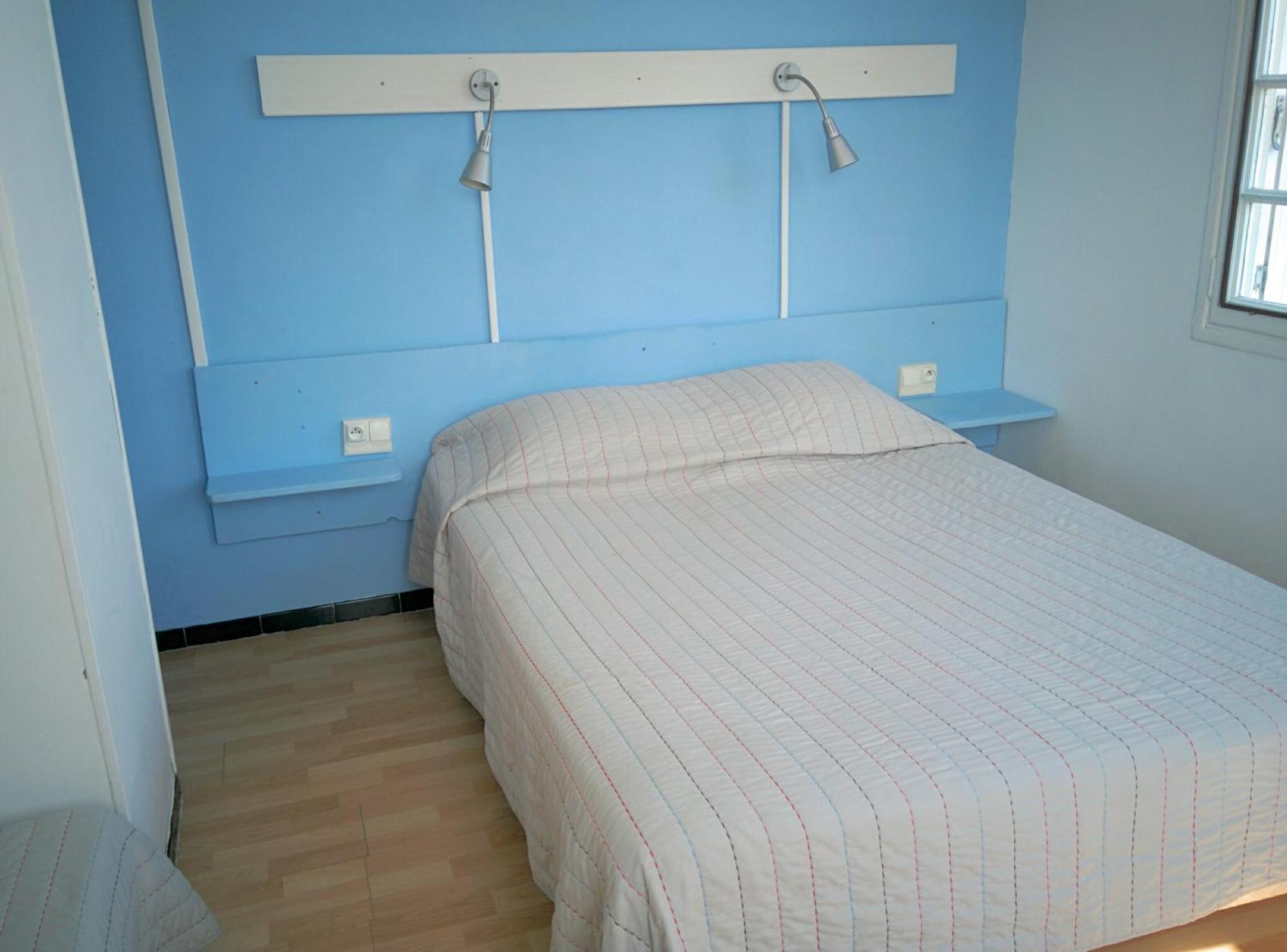 Hotel Araur Agde Bagian luar foto